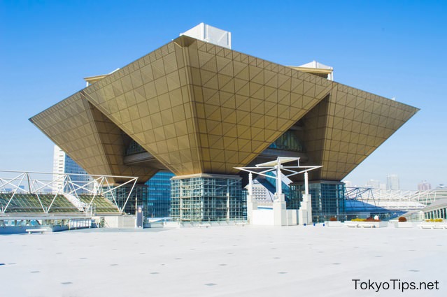 This inverted triangle is the iconic building of Tokyo Big Sight.