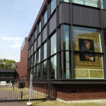 The poster of "portrait of a musician" is at entrance of Tokyo Metropolitan Art Museum.